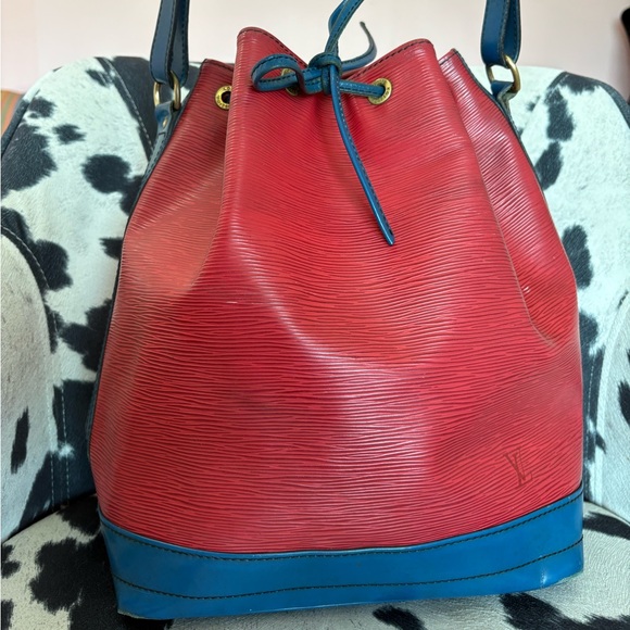 Louis Vuitton Epi Red & Blue Noe Bucket Bag VI0912 - Picture 1 of 16